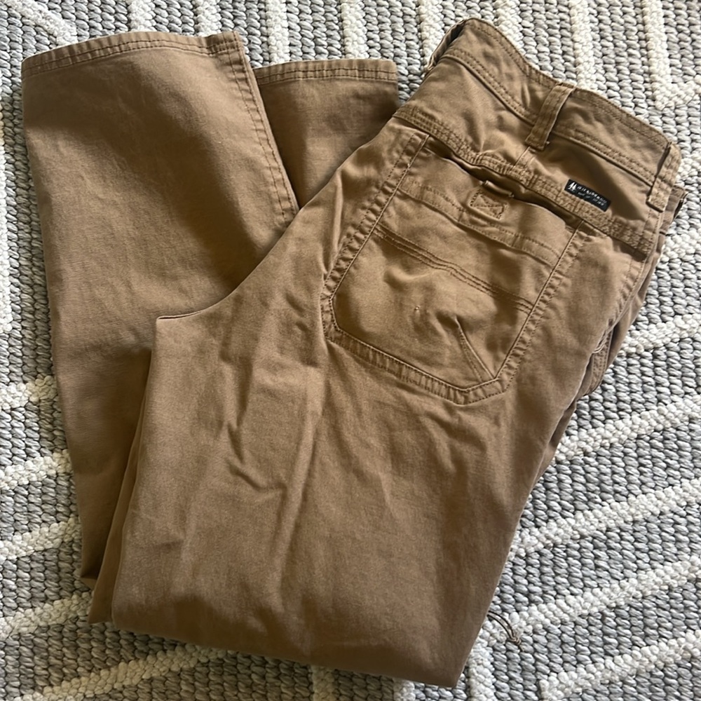 G.H. Bass & Co. Men's Tan Pants